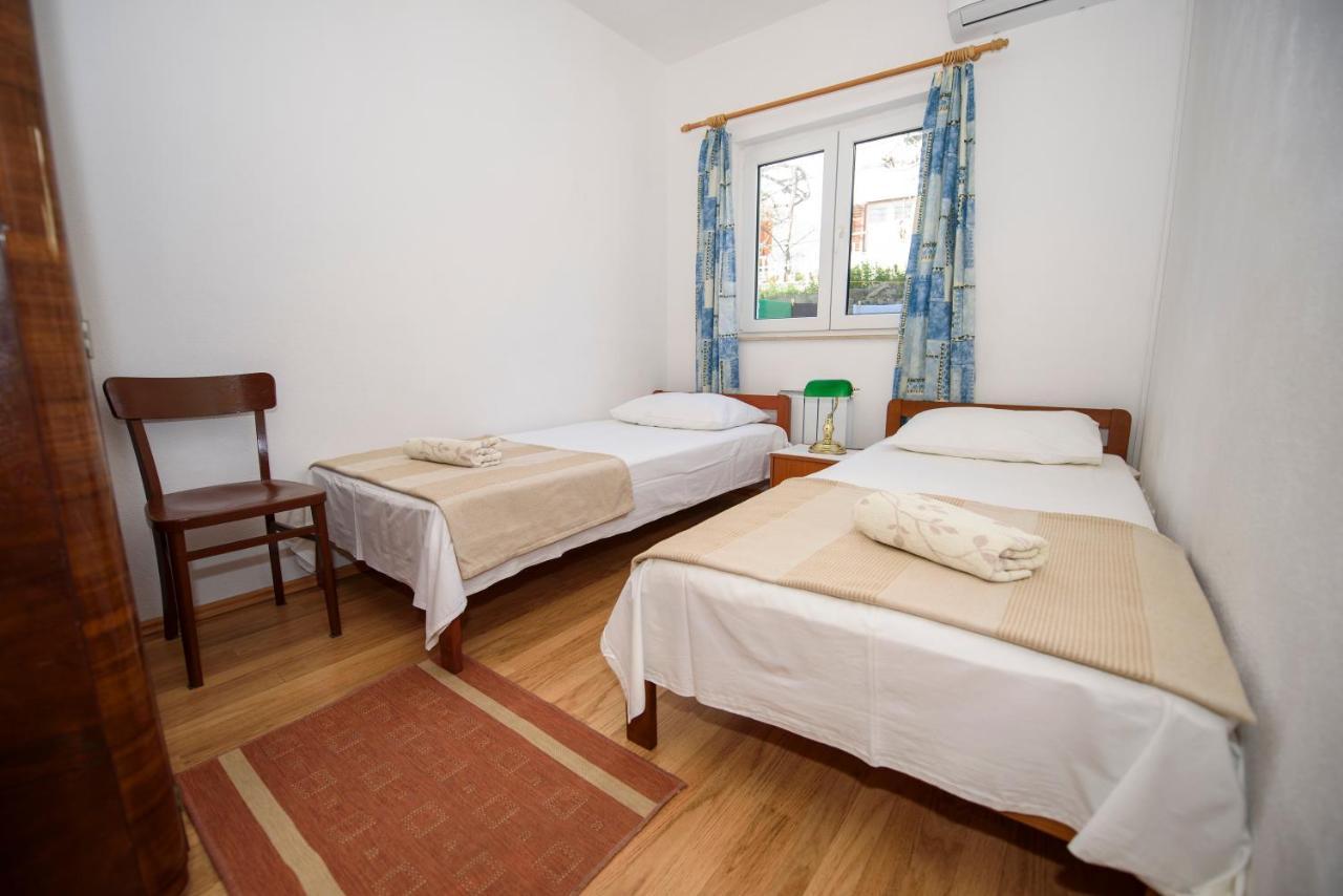 Apartman Mijo - Suhi Potok Єсенице Екстер'єр фото